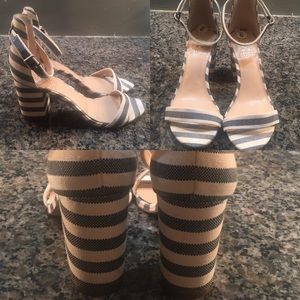 Vince Camuto Striped Sandals Size 6